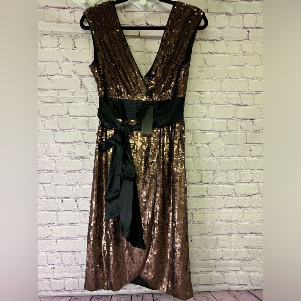 NWT BCBGMAXAZRIA Taupe Sequin Black Satin Trim 70s Glam Deep V Midi Dress Size S